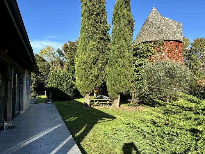 Image No.6-4 Bed House for sale