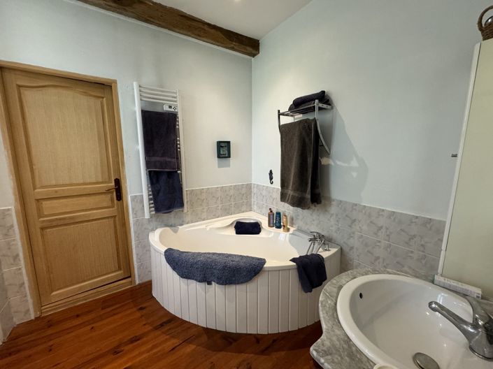 Image No.13-3 Bed House for sale