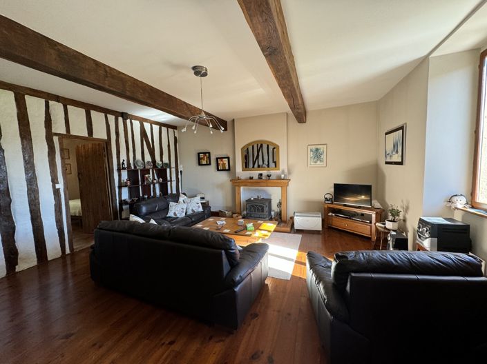 Image No.2-3 Bed House for sale