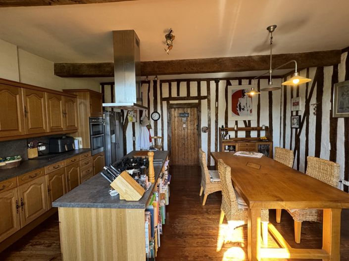 Image No.3-3 Bed House for sale