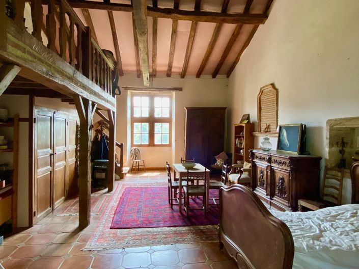 Image No.13-7 Bed House for sale