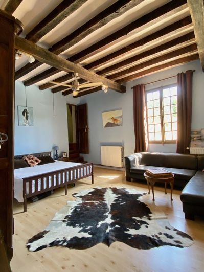 Image No.18-7 Bed House for sale