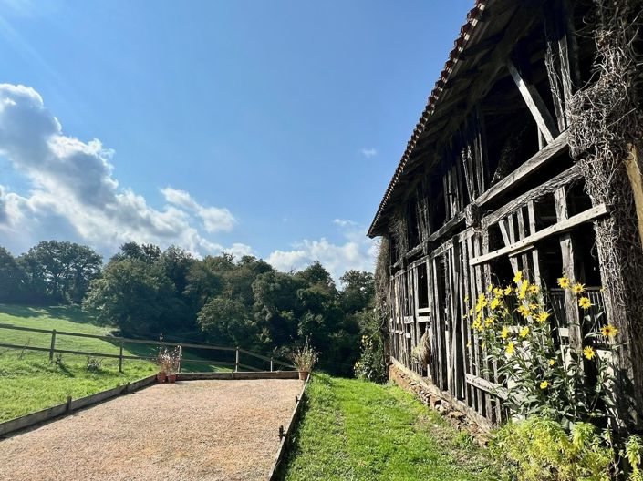 Image No.30-7 Bed House for sale