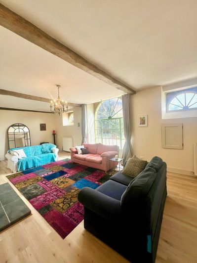 Image No.9-7 Bed House for sale