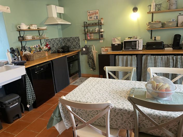 Image No.2-2 Bed House for sale