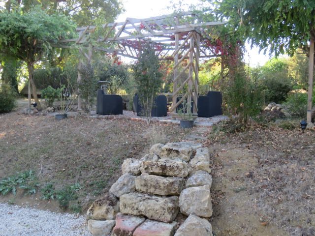 Image No.26-4 Bed House for sale