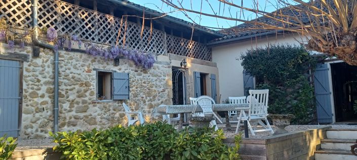 Image No.60-4 Bed House for sale