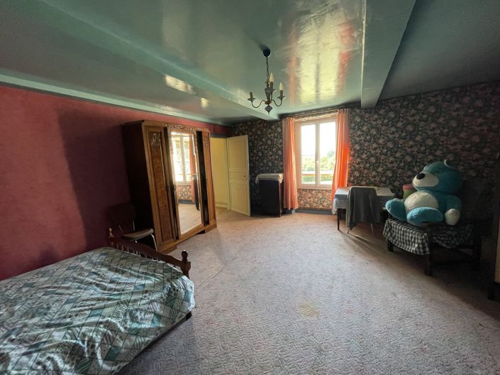 Image No.24-4 Bed House for sale