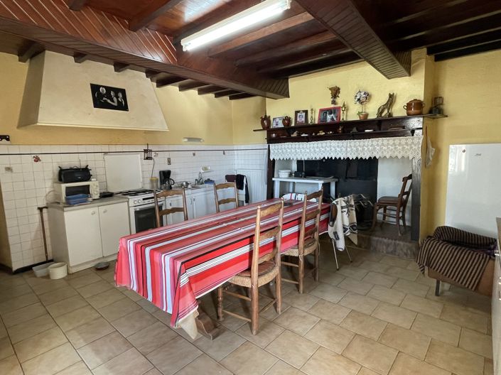 Image No.3-4 Bed House for sale