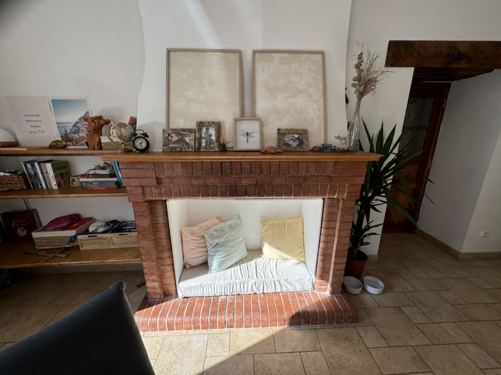 Image No.25-4 Bed House for sale