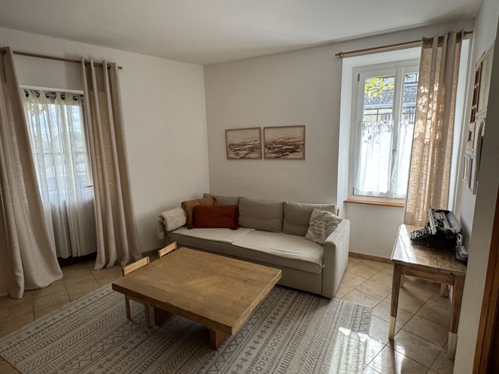 Image No.30-4 Bed House for sale