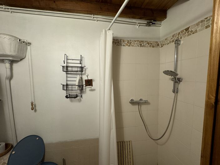 Image No.32-4 Bed House for sale