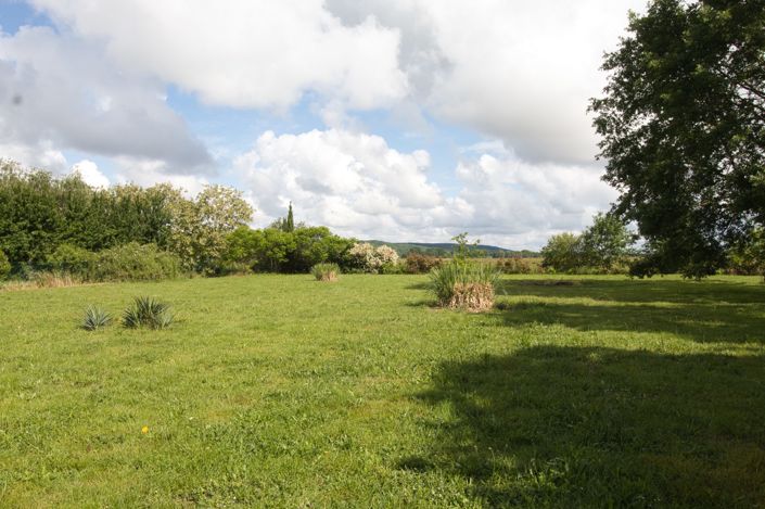 Image No.30-6 Bed House for sale