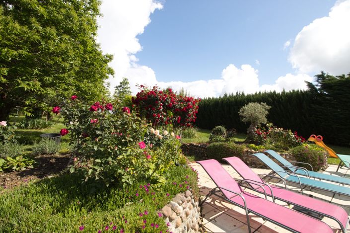 Image No.33-6 Bed House for sale