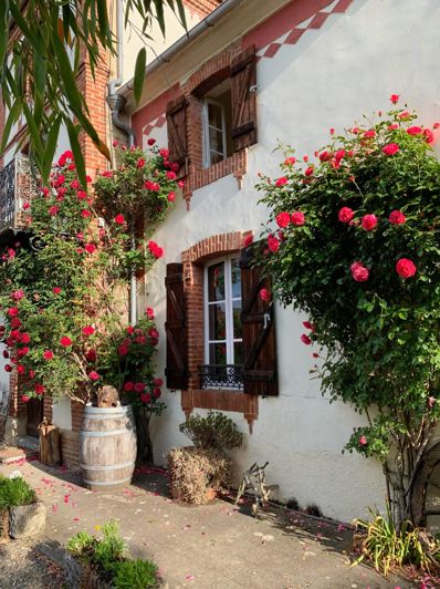 Image No.5-6 Bed House for sale