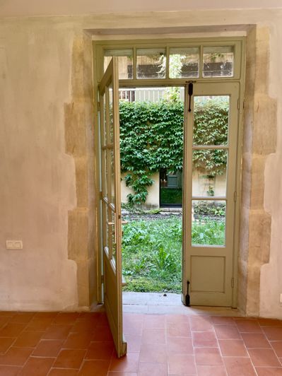 Image No.10-7 Bed House for sale