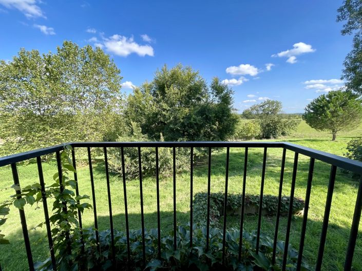 Image No.11-7 Bed House for sale