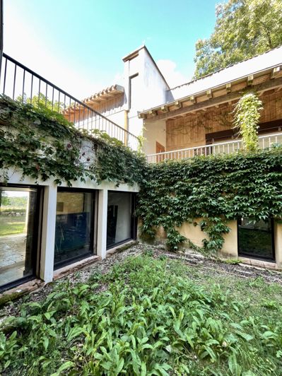 Image No.26-7 Bed House for sale