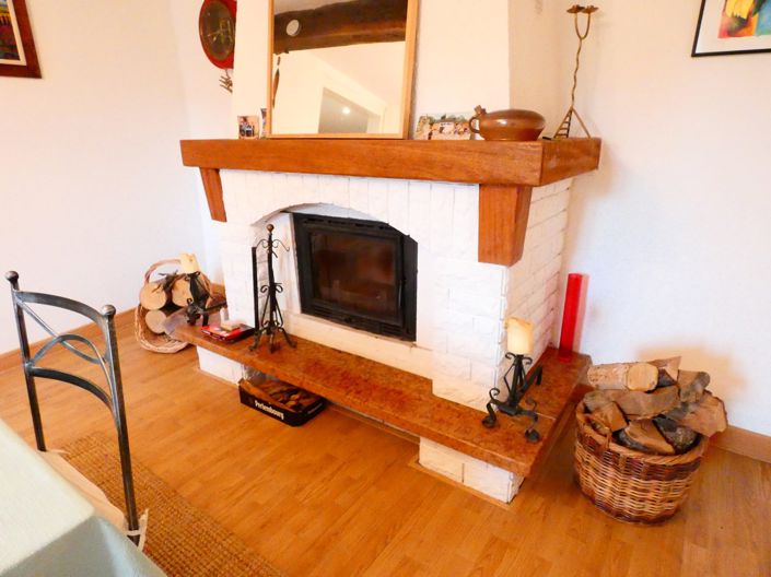 Image No.10-3 Bed House for sale