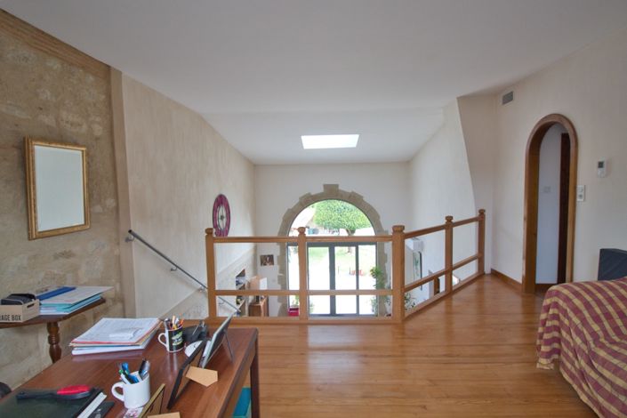 Image No.14-3 Bed House for sale