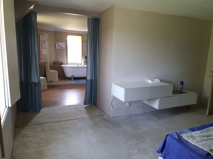 Image No.22-4 Bed House for sale