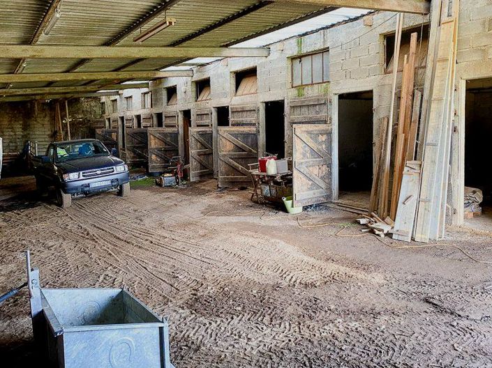 Image No.27-4 Bed House for sale