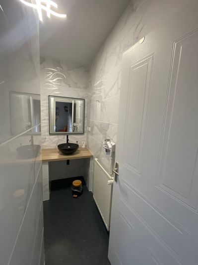 Image No.22-8 Bed House for sale