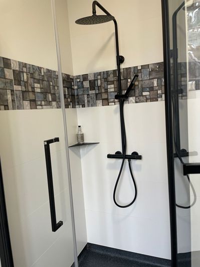 Image No.27-8 Bed House for sale