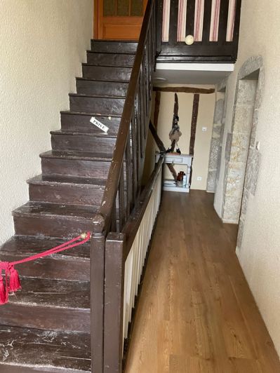 Image No.32-8 Bed House for sale