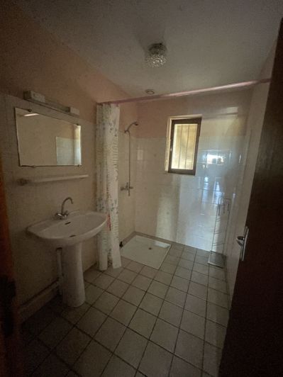 Image No.16-2 Bed House for sale