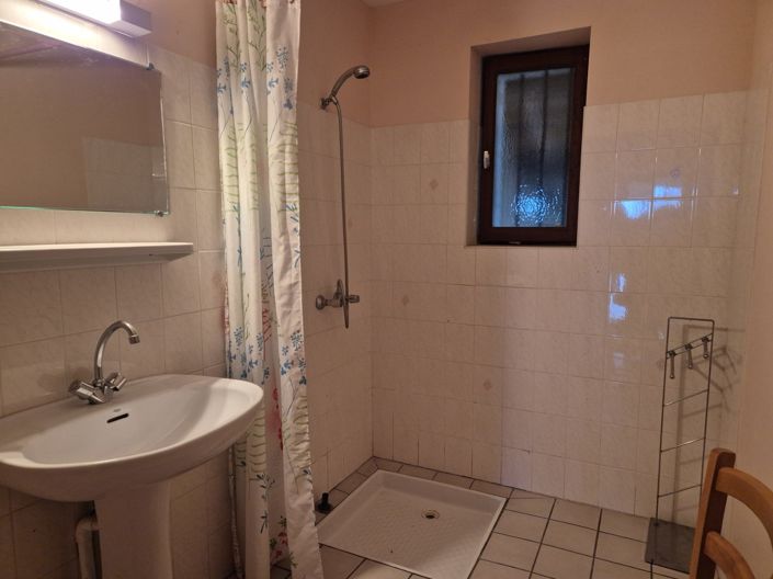 Image No.23-2 Bed House for sale