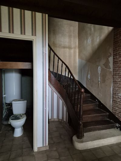 Image No.30-2 Bed House for sale