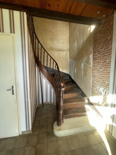 Image No.35-2 Bed House for sale