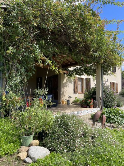 Image No.38-4 Bed House for sale