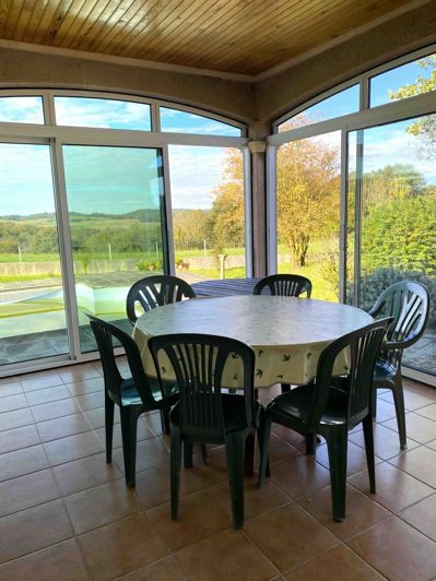 Image No.10-3 Bed House for sale