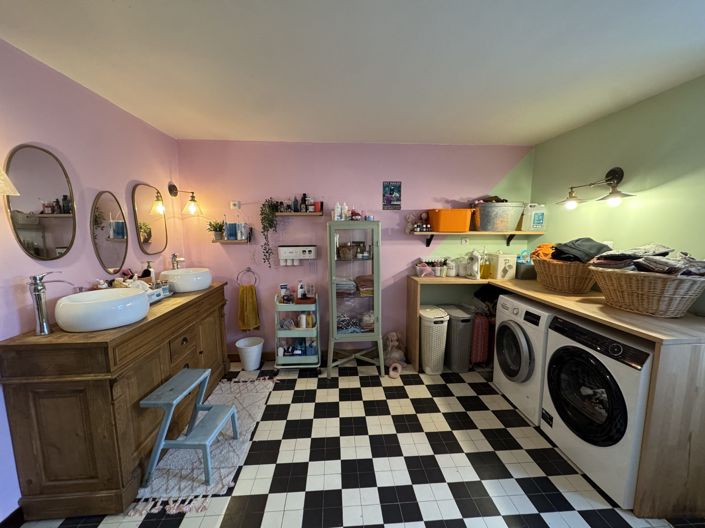 Image No.13-4 Bed House for sale