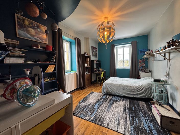 Image No.24-4 Bed House for sale