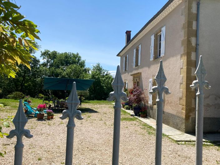 Image No.40-4 Bed House for sale