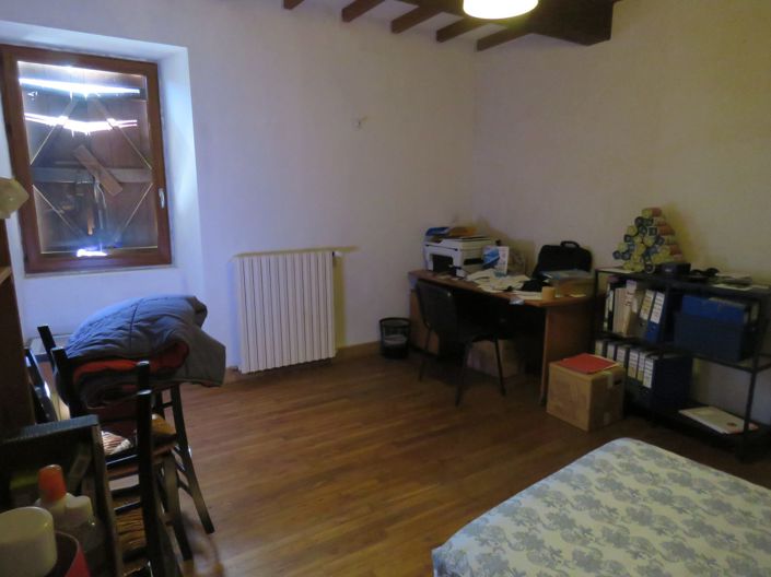 Image No.30-4 Bed House for sale