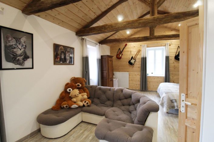 Image No.15-5 Bed House for sale