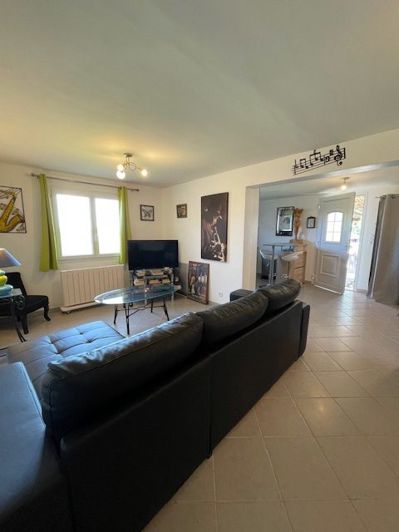 Image No.32-5 Bed House for sale