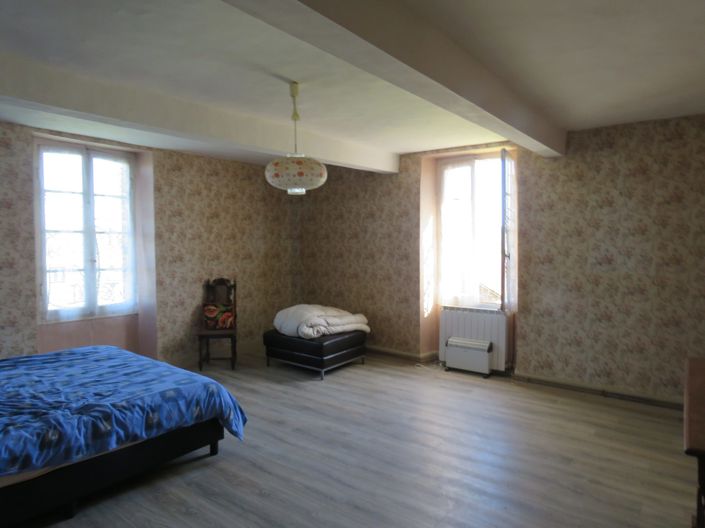 Image No.37-2 Bed House for sale