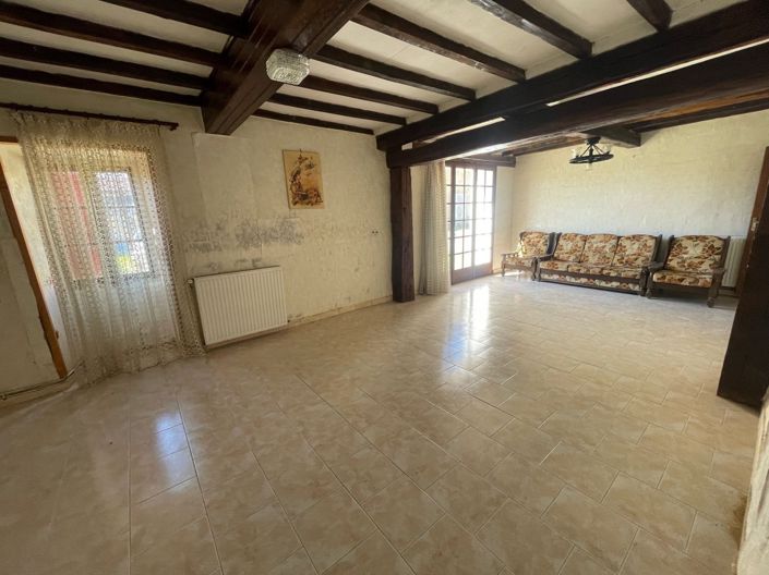 Image No.45-5 Bed House for sale