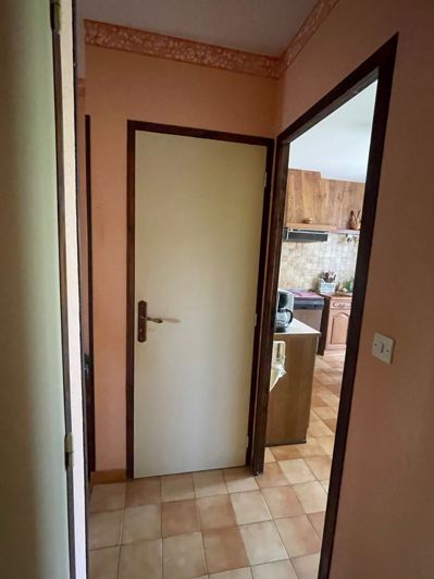 Image No.19-3 Bed House for sale