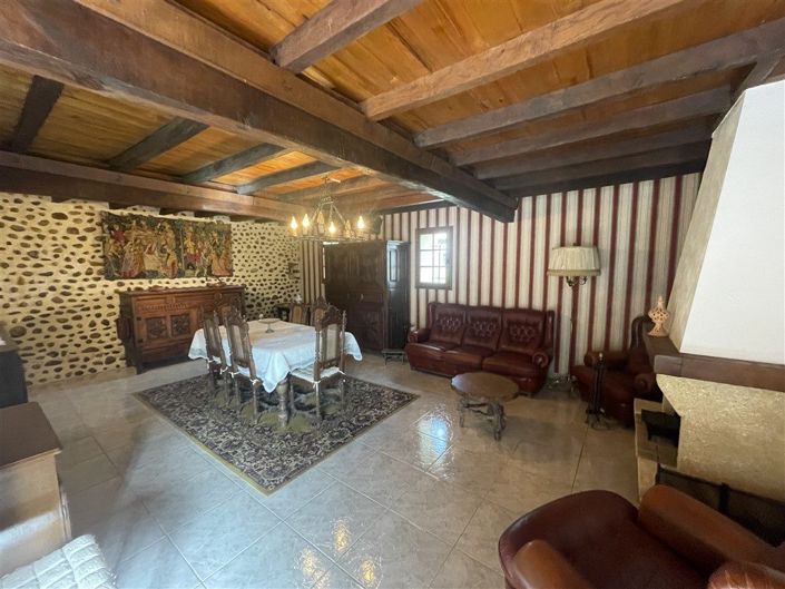 Image No.4-4 Bed Country House for sale