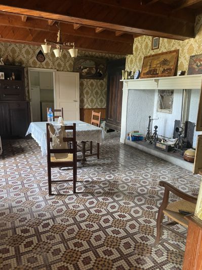 Image No.2-2 Bed House for sale