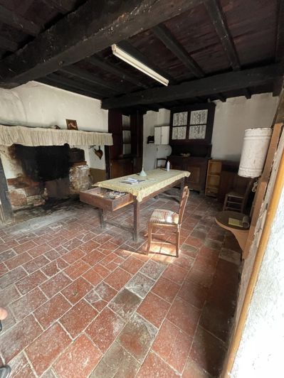 Image No.20-2 Bed House for sale