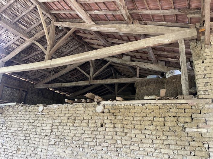 Image No.32-2 Bed House for sale