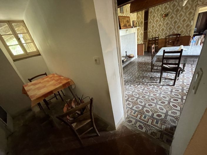 Image No.4-2 Bed House for sale