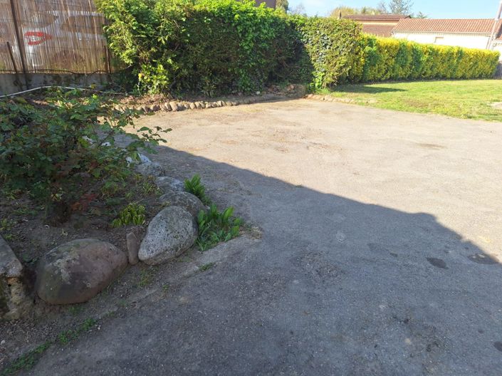 Image No.18-3 Bed House for sale